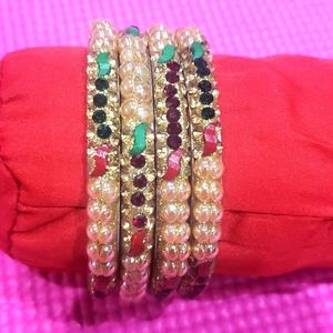 Qty-4 Bracelet/Bangles
